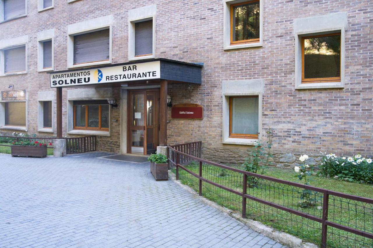 Apartamentos Solneu Baqueira Beret Esterno foto