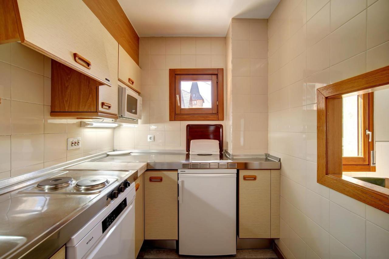 Apartamentos Solneu Baqueira Beret Esterno foto