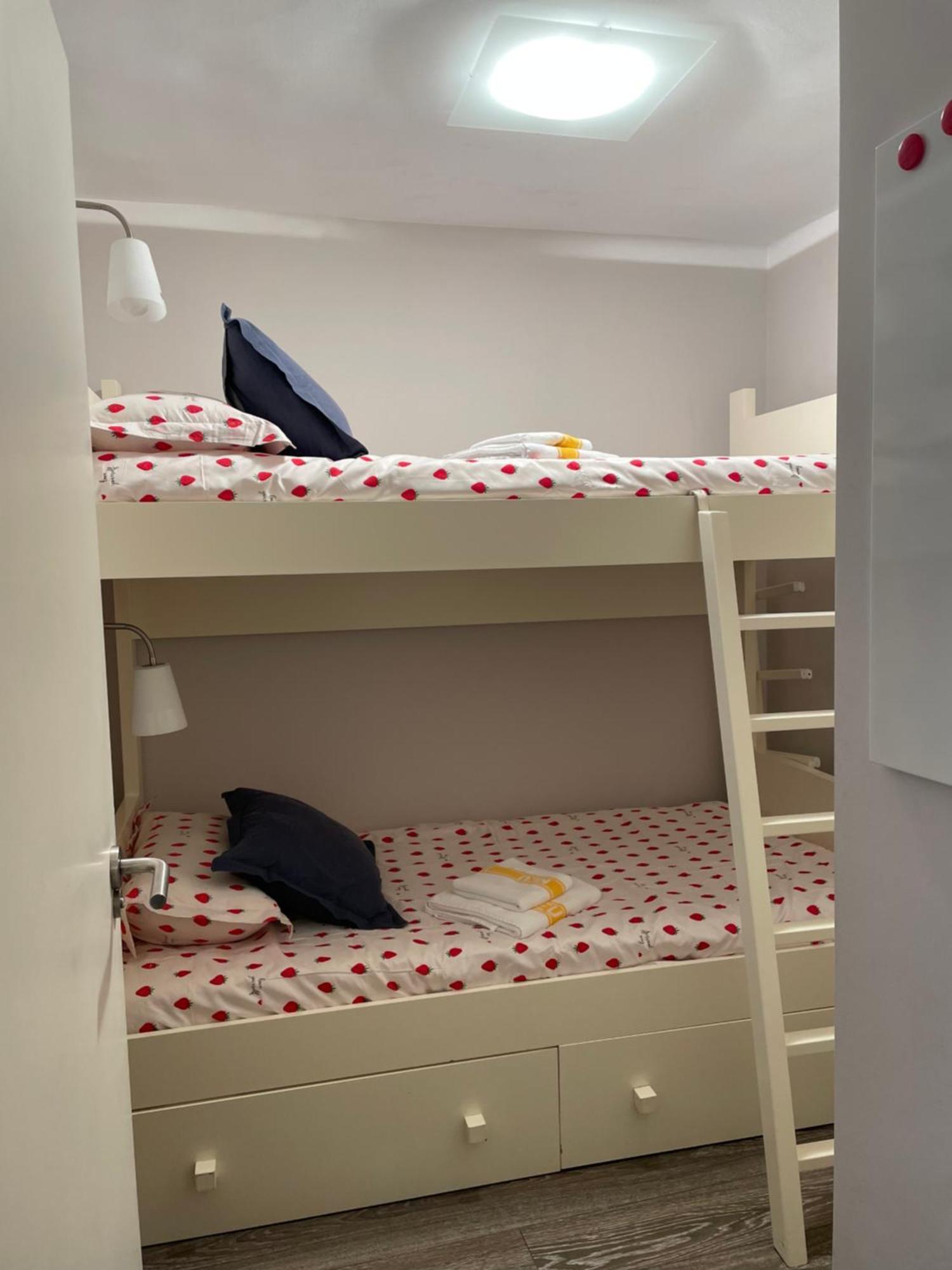 Apartamentos Solneu Baqueira Beret Esterno foto