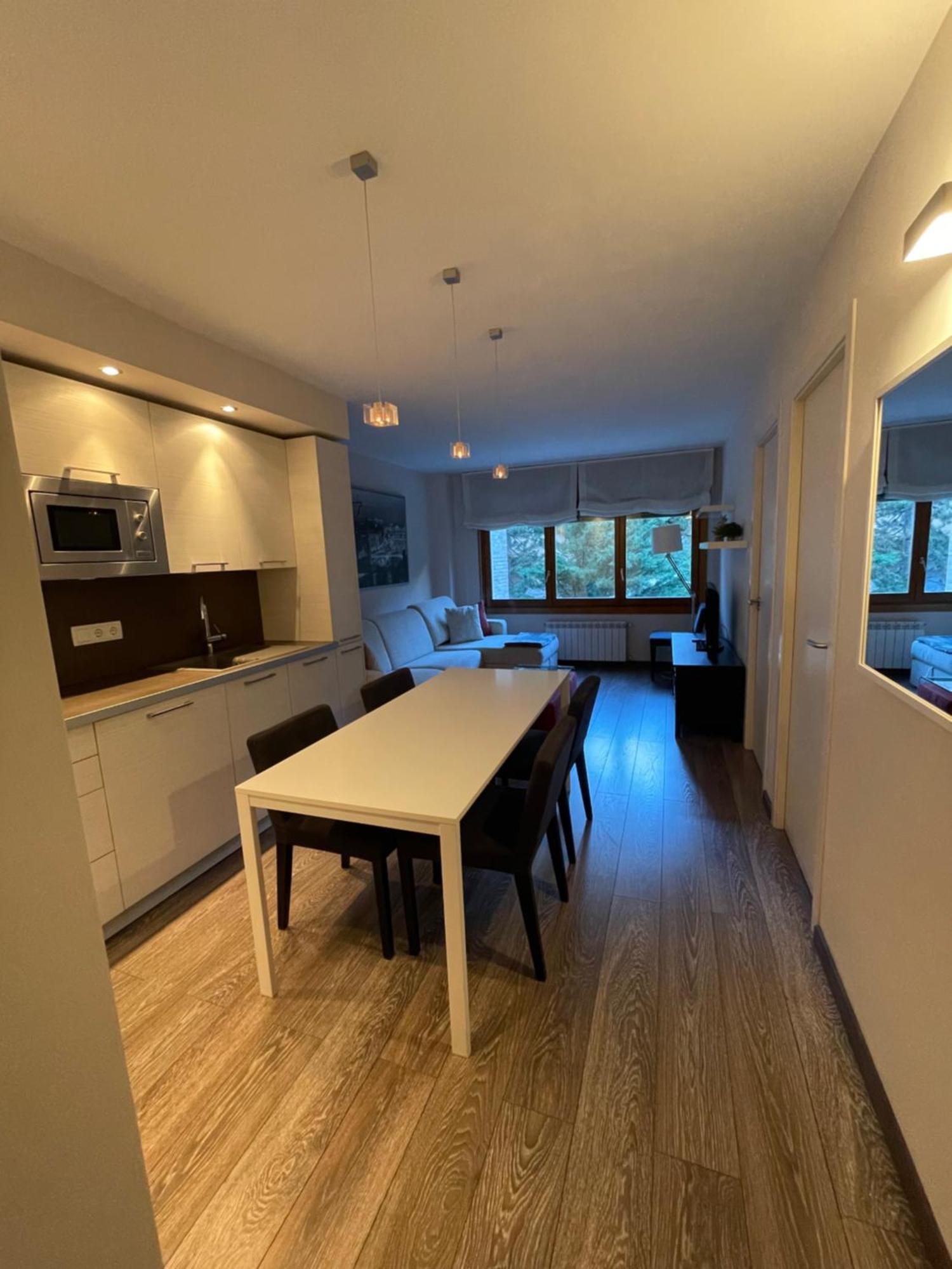 Apartamentos Solneu Baqueira Beret Esterno foto
